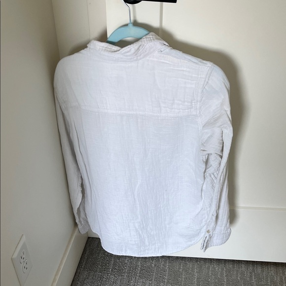 Universal Thread Cream Button-Up Blouse - Picture 3 of 3